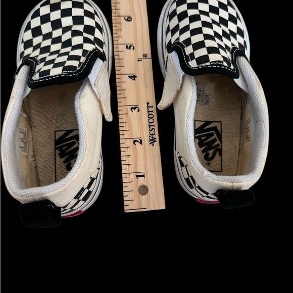 Vans Toddler Black and White Checkered Slip-On Sneakers Sz 8T Pre-loved - Picture 5 of 10